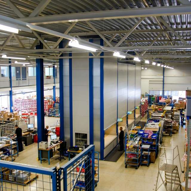  SSG-Order-Picking-Vertical-Lift-Module