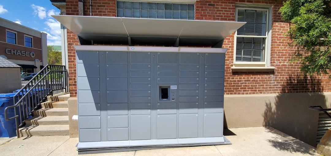 Image of Police lockers that respeasent public safety solutions