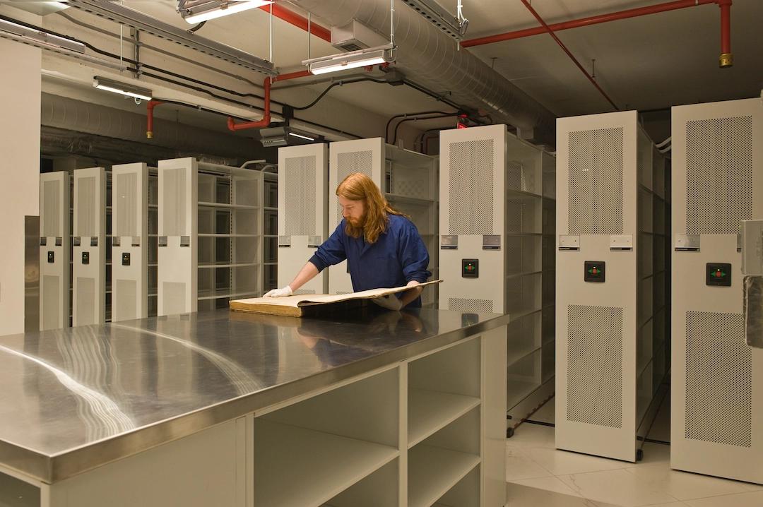 Image of Police lockers that respeasent public safety solutions