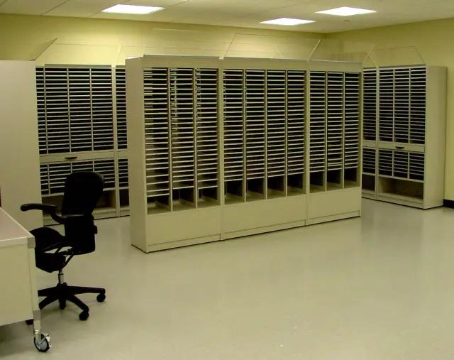 Freestanding mail sorters