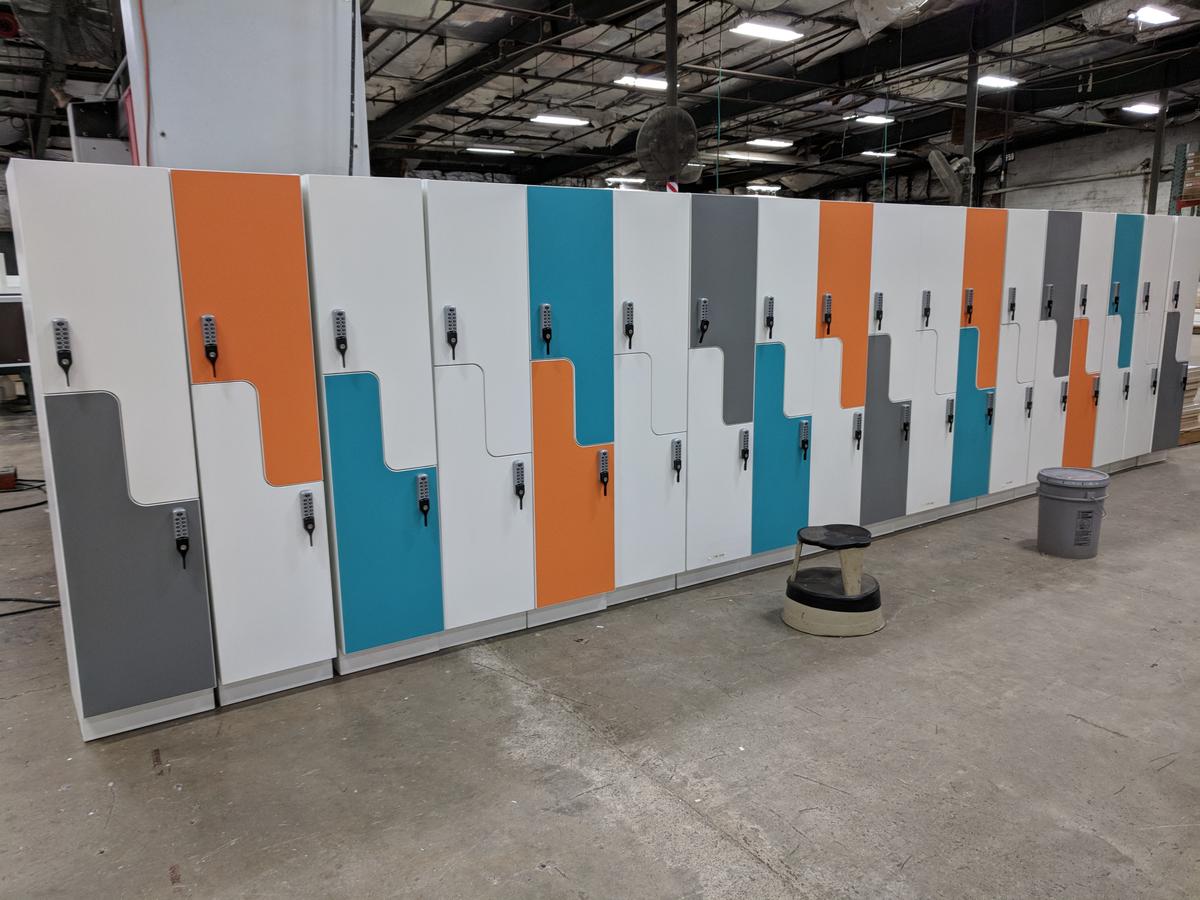 Laminate lockers