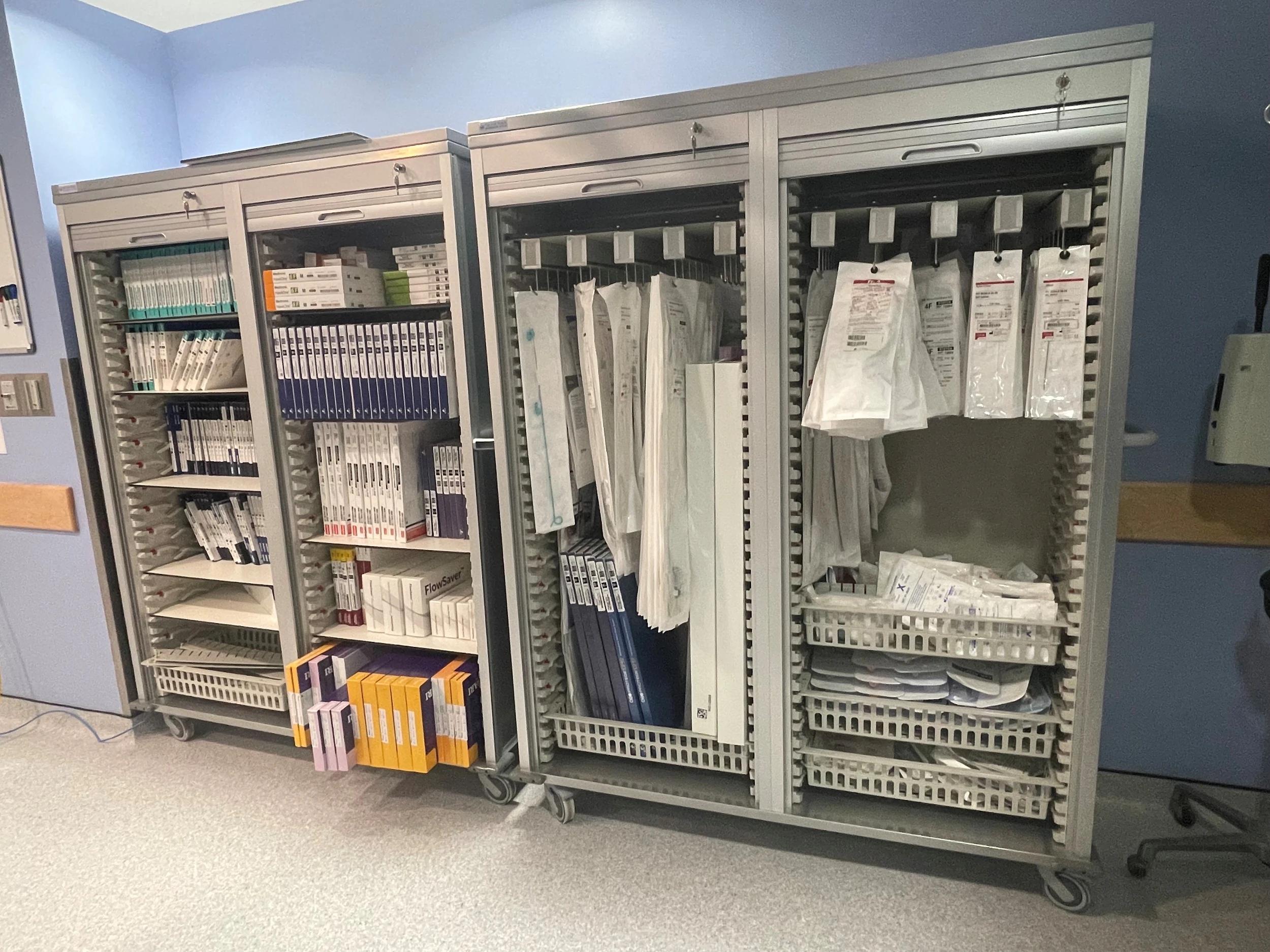 Aluminum medical supply cart for catheter storage